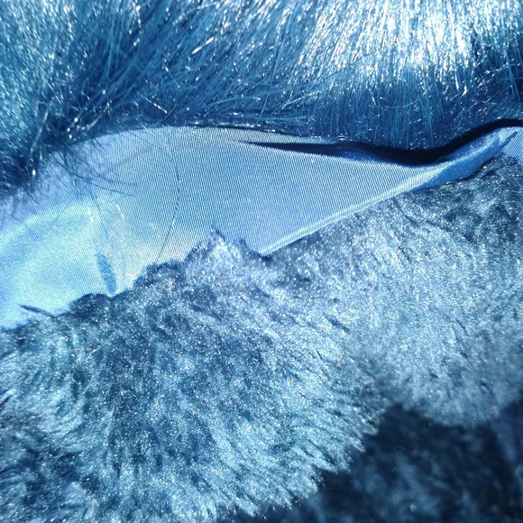 Girl's Winter Jacket - Picture 4 of 9